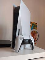 Playstation 5 disc edition+ 1 game + station charger, Spelcomputers en Games, Ophalen of Verzenden, Zo goed als nieuw