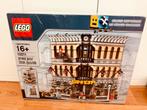 Lego Creator Expert 10211 Grand Emporium (nieuw), Kinderen en Baby's, Speelgoed | Duplo en Lego, Ophalen, Nieuw, Complete set