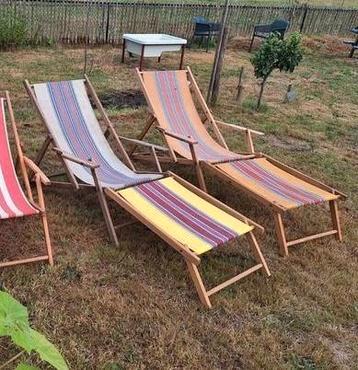 2 Vintage retro strandstoelen met voeteneind beschikbaar voor biedingen