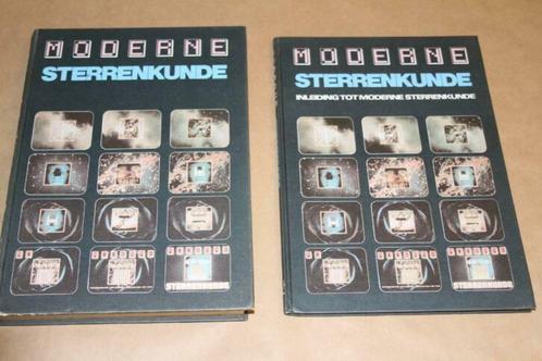 Moderne Sterrenkunde - 2 boeken, Boeken, Wetenschap, Gelezen, Ophalen of Verzenden