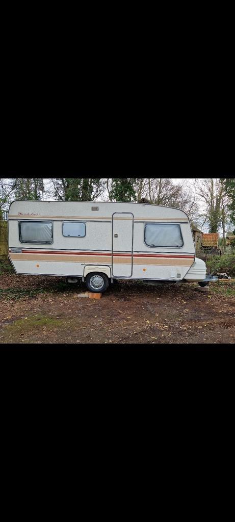 Wilk d502 stern de luxe, Caravans en Kamperen, Caravans, Particulier, Rondzit, Wilk, Luifel, Ophalen