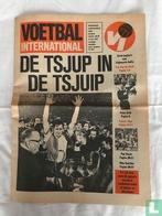 GEZOCHT voetbal International tijdschrift VI 1965 /1966, Ophalen of Verzenden, Zo goed als nieuw, Buitenlandse clubs, Poster, Plaatje of Sticker