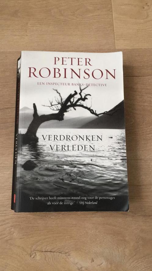 Peter Robinson - Verdronken verleden, Boeken, Thrillers, Zo goed als nieuw, Nederland, Ophalen of Verzenden