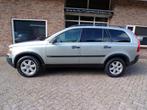 Volvo XC90 2.5 T Kinetic Automaat / leder / 7 Persoons, Gebruikt, Beige, 7 stoelen, 2521 cc