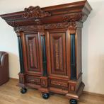 oude- antieke?  kolommen kast -dekenkast, Antiek en Kunst, Antiek | Meubels | Kasten, Ophalen