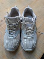 New Balance 530 maat 43, Sport en Fitness, Loopsport en Atletiek, Ophalen of Verzenden, Zo goed als nieuw, Hardloopschoenen, Overige merken