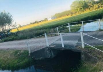 Brugleuning brug hekwerk hek ijzer metaal vintage beschikbaar voor biedingen