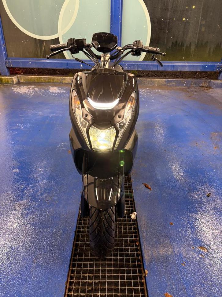 Peugeot Kisbee Streetzone, 2023, Fietsen en Brommers, Scooters | Peugeot, Zo goed als nieuw, Overige modellen, Maximaal 45 km/u