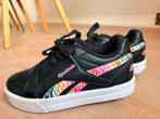 Heelys Reebok rolschoenen (33) Zwart met kleurrijke details, Ophalen, Zo goed als nieuw, Schoenen, Overige merken