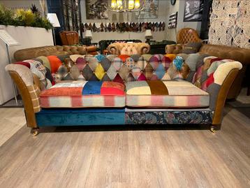 PATCHWORK MULTI COLOR CHESTERFIELD 3 ZITS BANK HARRIS TWEED  beschikbaar voor biedingen