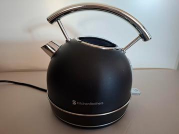 KitchenBrothers Retro Waterkoker - 1,7L - Zwart

 beschikbaar voor biedingen