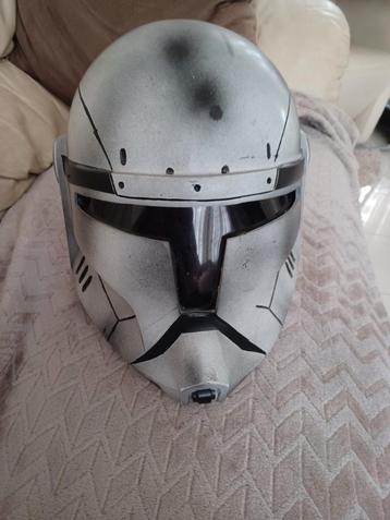 Starwars star wars helm met licht/verlichting  65 euro beschikbaar voor biedingen