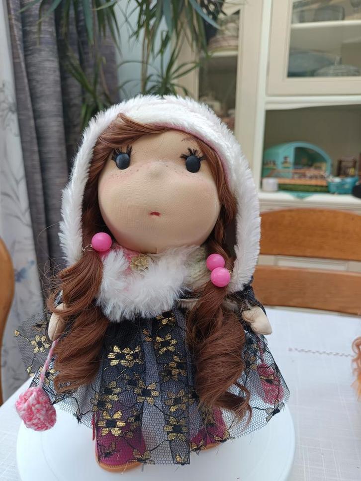 Handgemaakte Stoffen Pop - Uniek Atelierstuk, Kinderen en Baby's, Speelgoed | Poppen, Ophalen of Verzenden