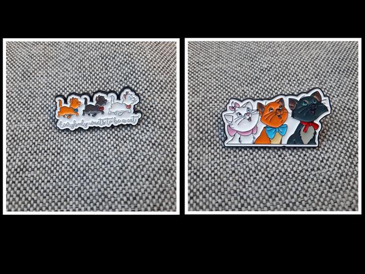 2 mooie pins van de 3 aristokatten te koop, Verzamelen, Speldjes, Pins en Buttons, Nieuw, Speldje of Pin, Overige onderwerpen