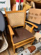 Gratis Vintage Oma Stoeltje, Huis en Inrichting, Ophalen, Gebruikt, Bruin, Eén