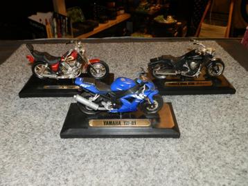 Model motoren Yamaha 1:12 xv1000,YZF-R1 beschikbaar voor biedingen