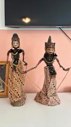 2 wayang poppen, Ophalen, Gebruikt