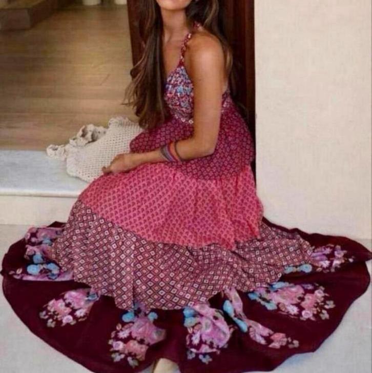 ZARA Jurk XS Volant bandjes V-HALS - NIEUW lang met laagjes, Kleding | Dames, Jurken, Nieuw, Maat 34 (XS) of kleiner, Roze, Onder de knie