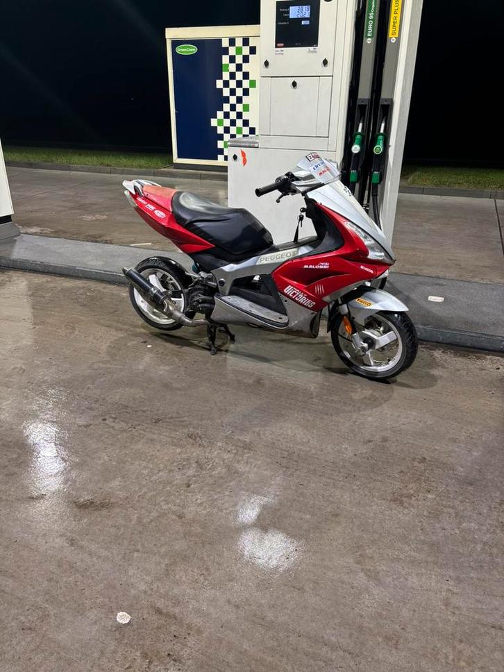 Peugeot jetforce, Fietsen en Brommers, Scooters | Peugeot, Zo goed als nieuw, Jet force, Maximaal 45 km/u, Benzine, Ophalen