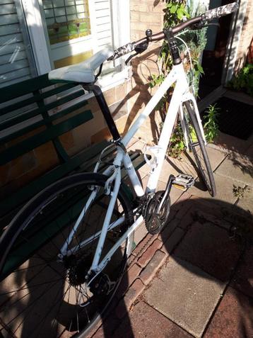 Trek sport -  race  fiets L   7.3 beschikbaar voor biedingen
