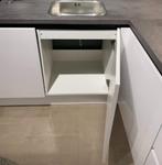 NIEUWE Demo Keuken Hoogglans en Greeploos / INNOVARE KEUKENS, Wit, Hoekkeuken, Nieuw, Kunststof