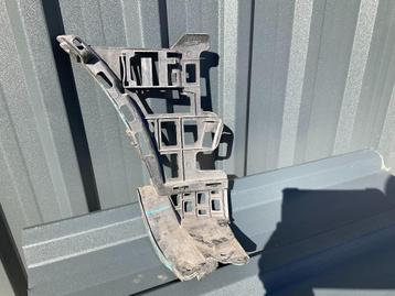 Achterbumper Houder Mercedes GLA W156 A1568851214 RE 21104 beschikbaar voor biedingen