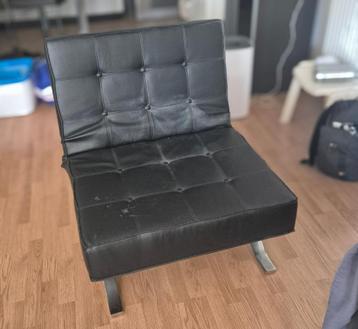 Barcelona chair / inklapbaar  (Replica) beschikbaar voor biedingen