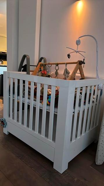 Box Alaska - Zo goed als nieuw! beschikbaar voor biedingen