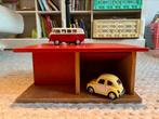 Vintage houten auto garage met vakken en luik / deur, Ophalen of Verzenden, Gebruikt, Overige typen