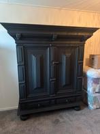 Mooie antieke houten kast, Ophalen