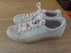 Sneakers Puma, Ophalen of Verzenden, Zo goed als nieuw, Meisje, Sportschoenen