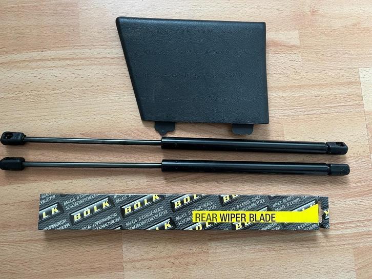 Aangeboden onderdelen voor Peugeot 307 hatchback, Auto-onderdelen, Klein materiaal, Peugeot, Nieuw, Ophalen of Verzenden