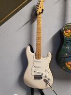 Fender stratocaster mim, Muziek en Instrumenten, Snaarinstrumenten | Gitaren | Elektrisch, Ophalen of Verzenden, Gebruikt, Fender