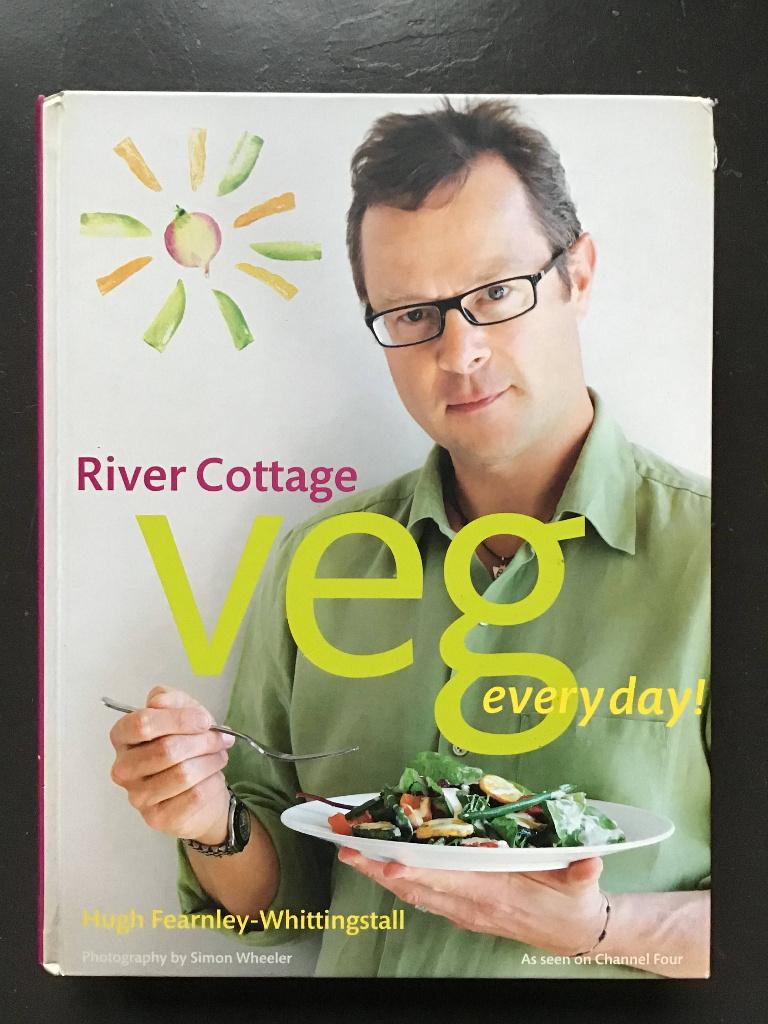Hugh Fearnley-Whittingstall - River Cottage veg every day, Boeken, Kookboeken, Gezond koken, Ophalen of Verzenden, Zo goed als nieuw