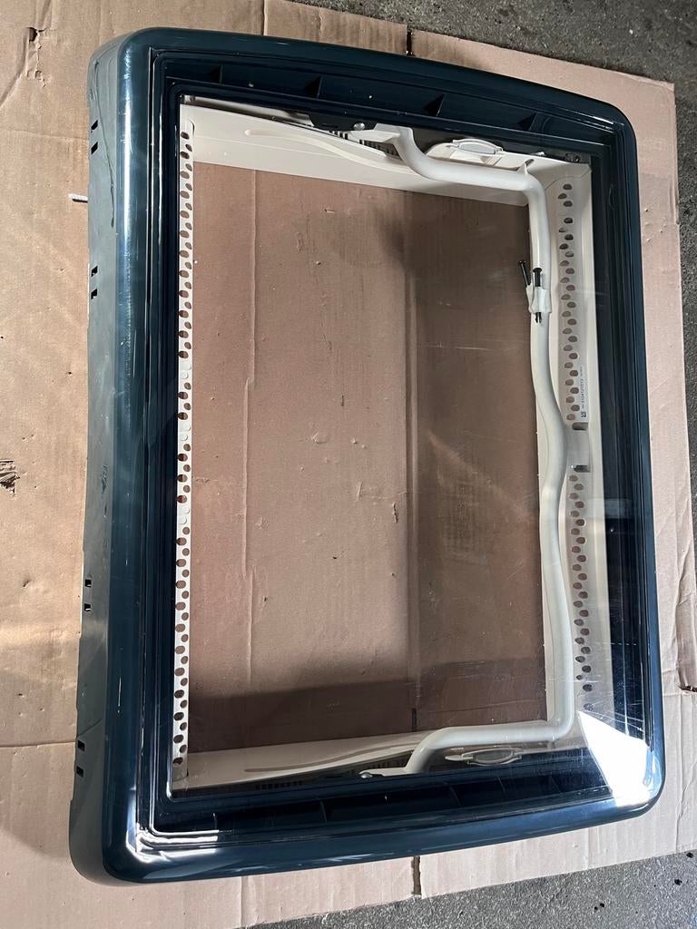 Dometic midi heki dakluik voor camper of caravan, Ophalen, Zo goed als nieuw