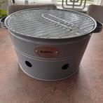 Gusta BBQ, Tuin en Terras, Houtskoolbarbecues, Ophalen of Verzenden, Nieuw, Met accessoires