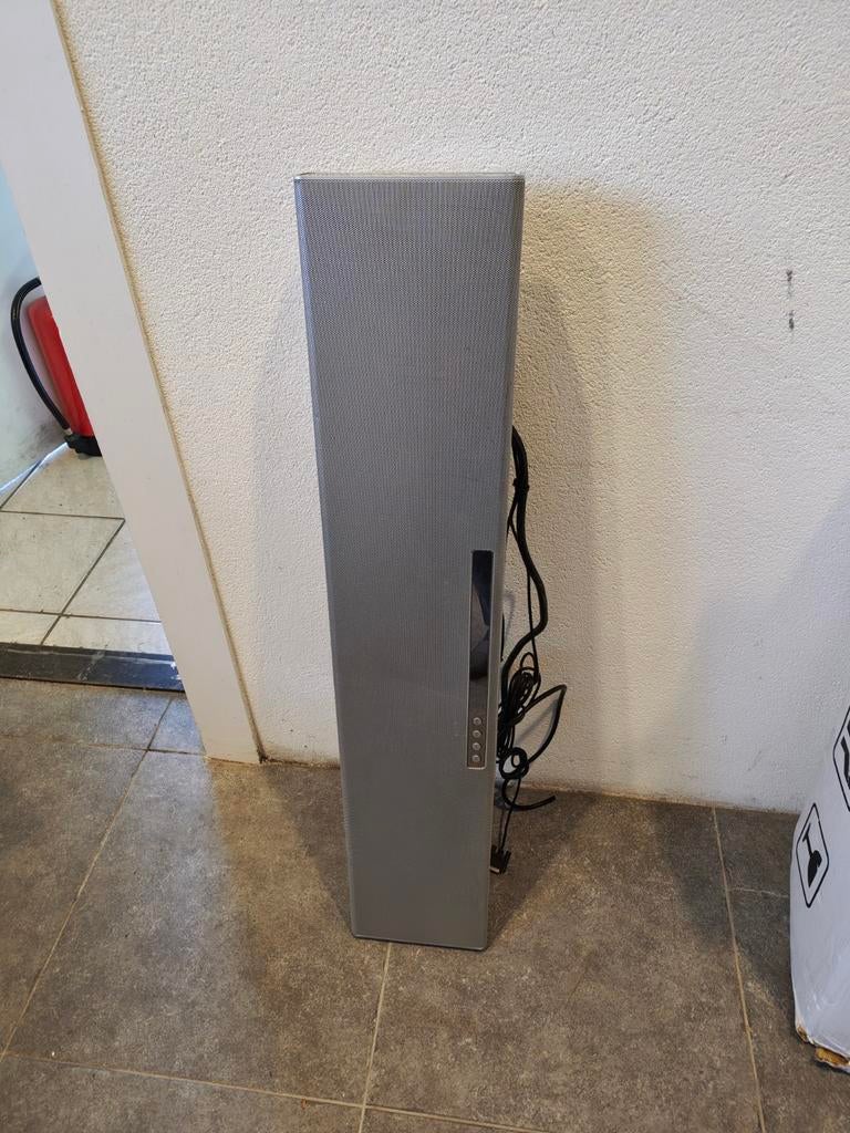 Loewe Individual Soundprojector - Hoogwaardige Soundbar, Ophalen of Verzenden, Gebruikt