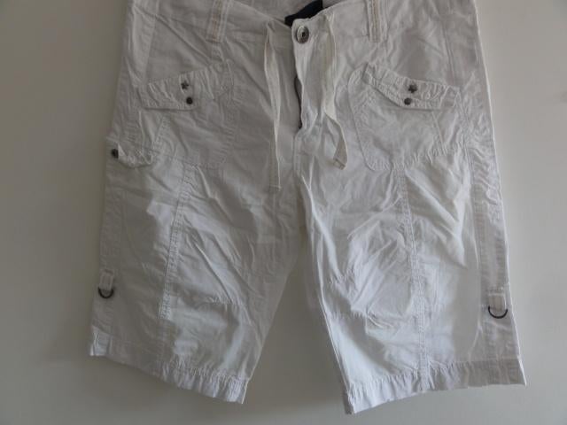 Korte witte broek Nielsson L, Kort, Wit, Maat 42/44 (L), Ophalen of Verzenden
