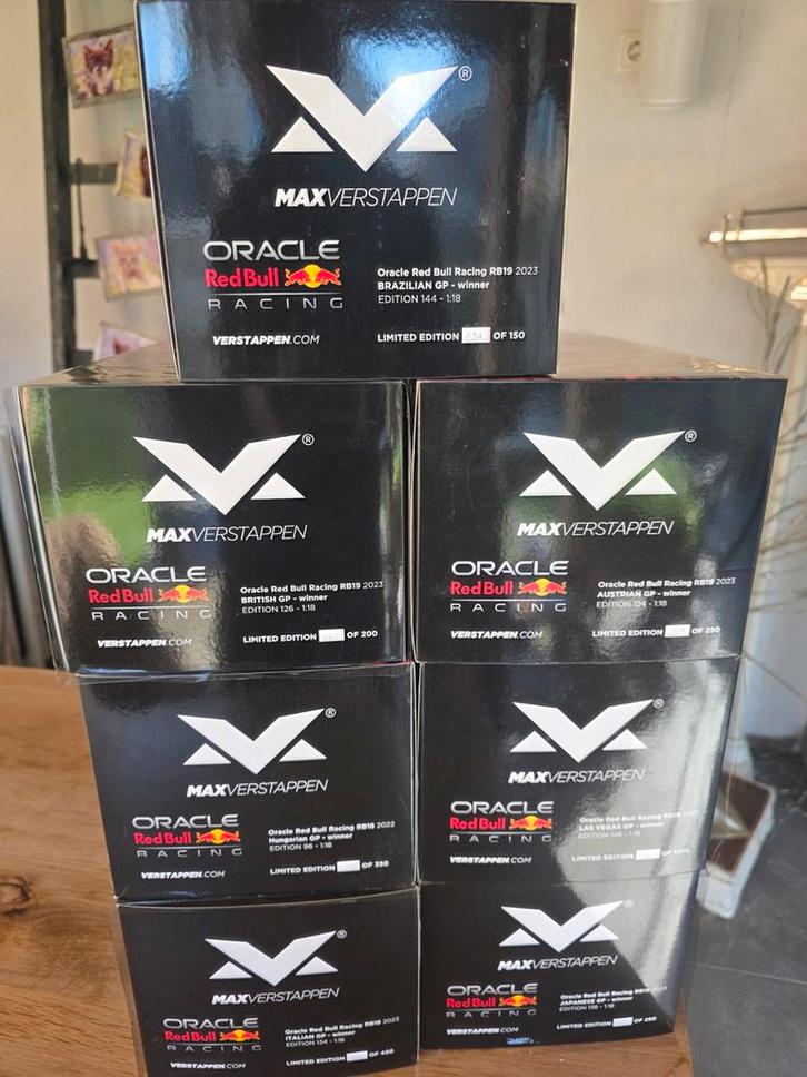 max verstappen oracle red bull 1:18 uit de max store, Hobby en Vrije tijd, Modelauto's | 1:18, Zo goed als nieuw, Kyosho, Ophalen of Verzenden