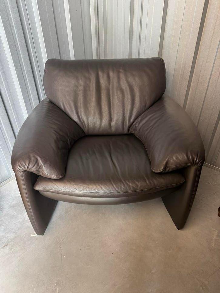 Leolux Bora fauteuil in goede staat, bruin leer, Huis en Inrichting, Vintage, Ophalen of Verzenden, Zo goed als nieuw, 75 tot 100 cm