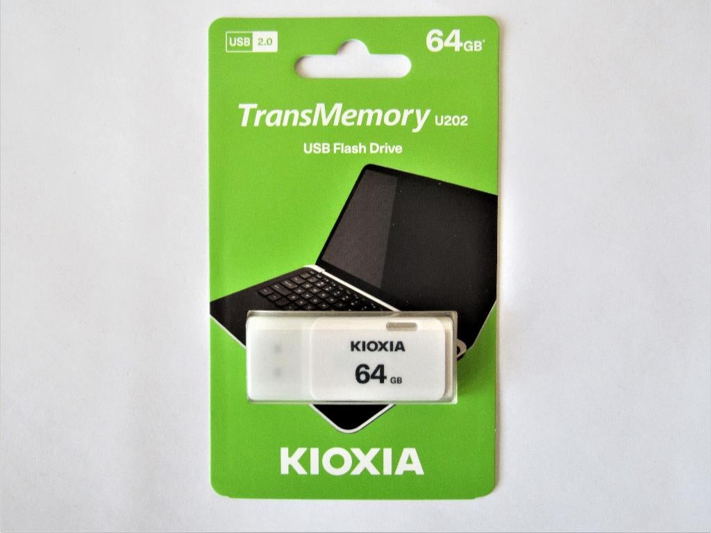 Kioxia (Toshiba) TransMemory USB 2.0 stick 64GB nieuw, Computers en Software, USB Sticks, KIOXIA, Nieuw, Kioxia Europe GmbH, Ophalen of Verzenden