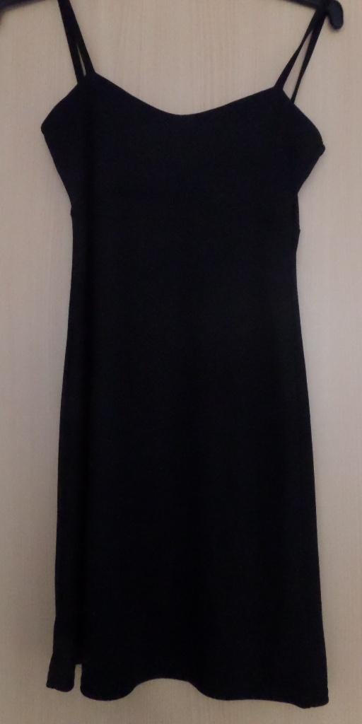 KOOPJE: Zwart zomerjurkje van H&M maat 38 voor 3 euro!, Kleding | Dames, Maat 38/40 (M), Zwart, Ophalen of Verzenden, Zo goed als nieuw