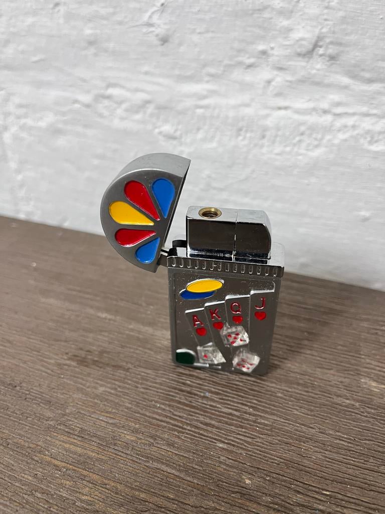 Navulbare aansteker met speelkaarten design, Verzamelen, Gebruikt, Ophalen of Verzenden, Nvt, Aansteker