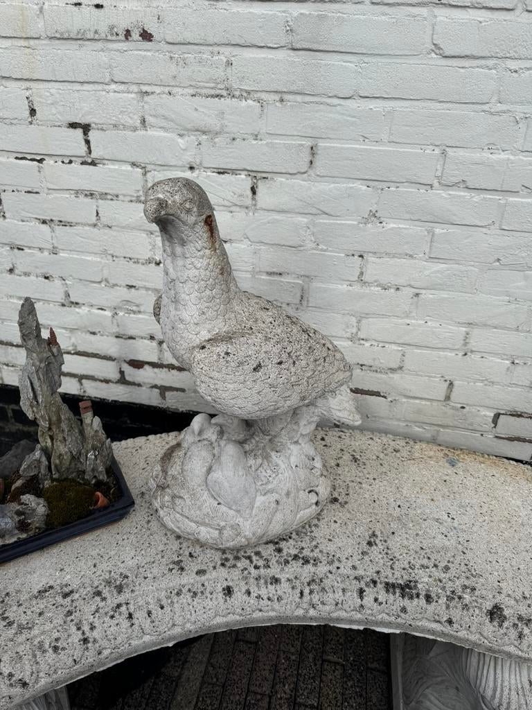 Betonnen adelaar, Ophalen, Gebruikt