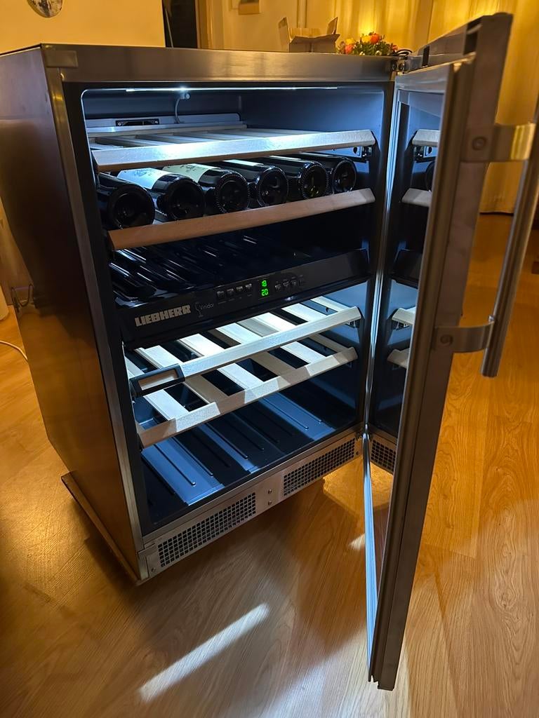 Liebherr Vinidor WTes 1753 wijnkoelkast met 2 zones, Witgoed en Apparatuur, Koelkasten en IJskasten, Zonder vriesvak, 100 tot 150 liter