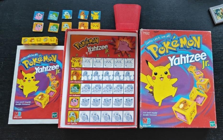 Pokémon Yahtzee Jr. bordspel vintage, Een of twee spelers, Ophalen of Verzenden, Gebruikt, MB Spellen