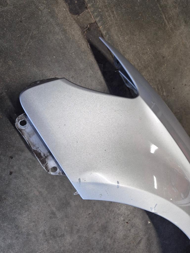 Spatbord linksvoor | Audi A3 8V ~2013 | Eissilber Metallic, Gebruikt, Voor, Spatbord, Audi