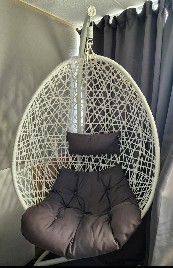 Hangstoel Swing - Binnen & Buiten - Wit met Grijs Kussen, Ophalen, Modern, Comfortabel, Wit, Nieuw