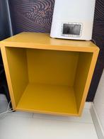 Twee okergele IKEA Eket kastjes, Huis en Inrichting, Slaapkamer | Nachtkastjes, Ophalen, Gebruikt, Minder dan 45 cm, Minder dan 55 cm
