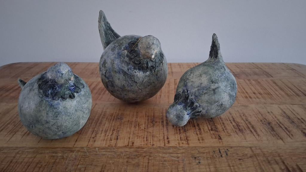 3 betonnen vogeltjes € 5, Verzamelen, Ophalen of Verzenden, Gebruikt, Dier